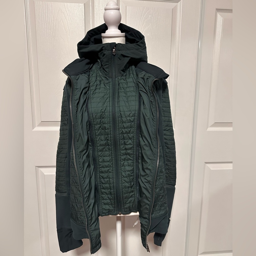 Lululemon Fleecy Keen II Jacket in Fuel Green color, Silver Zippers , size 12 - Picture 5 of 13